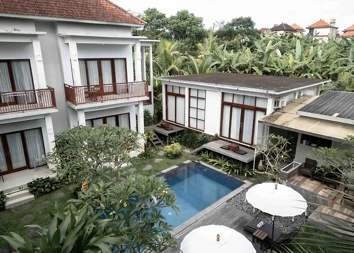 Suarsena Bisma Hotel 3*